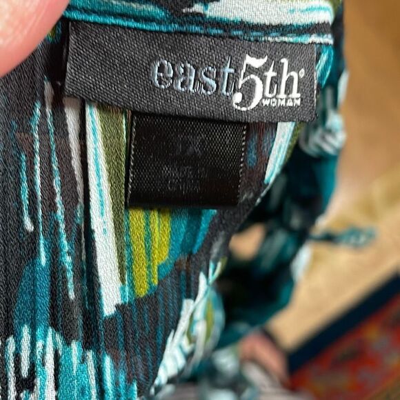 East 5th Y2K Waterfall Ruffled Semi-Sheer Blouse 1X - Picture 6 of 12